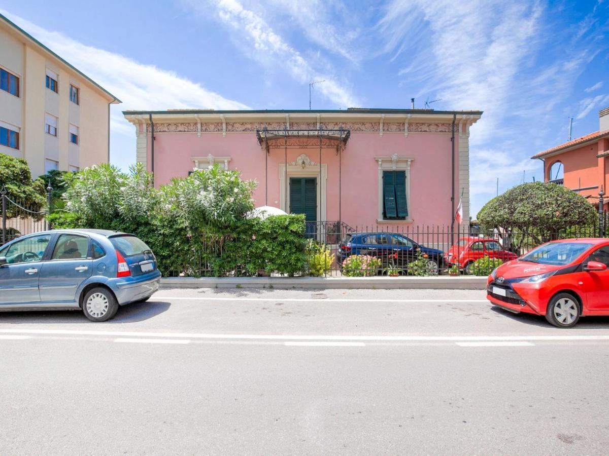 Elegant Apartment In San Vincenzo With A Sea View Zewnętrze zdjęcie