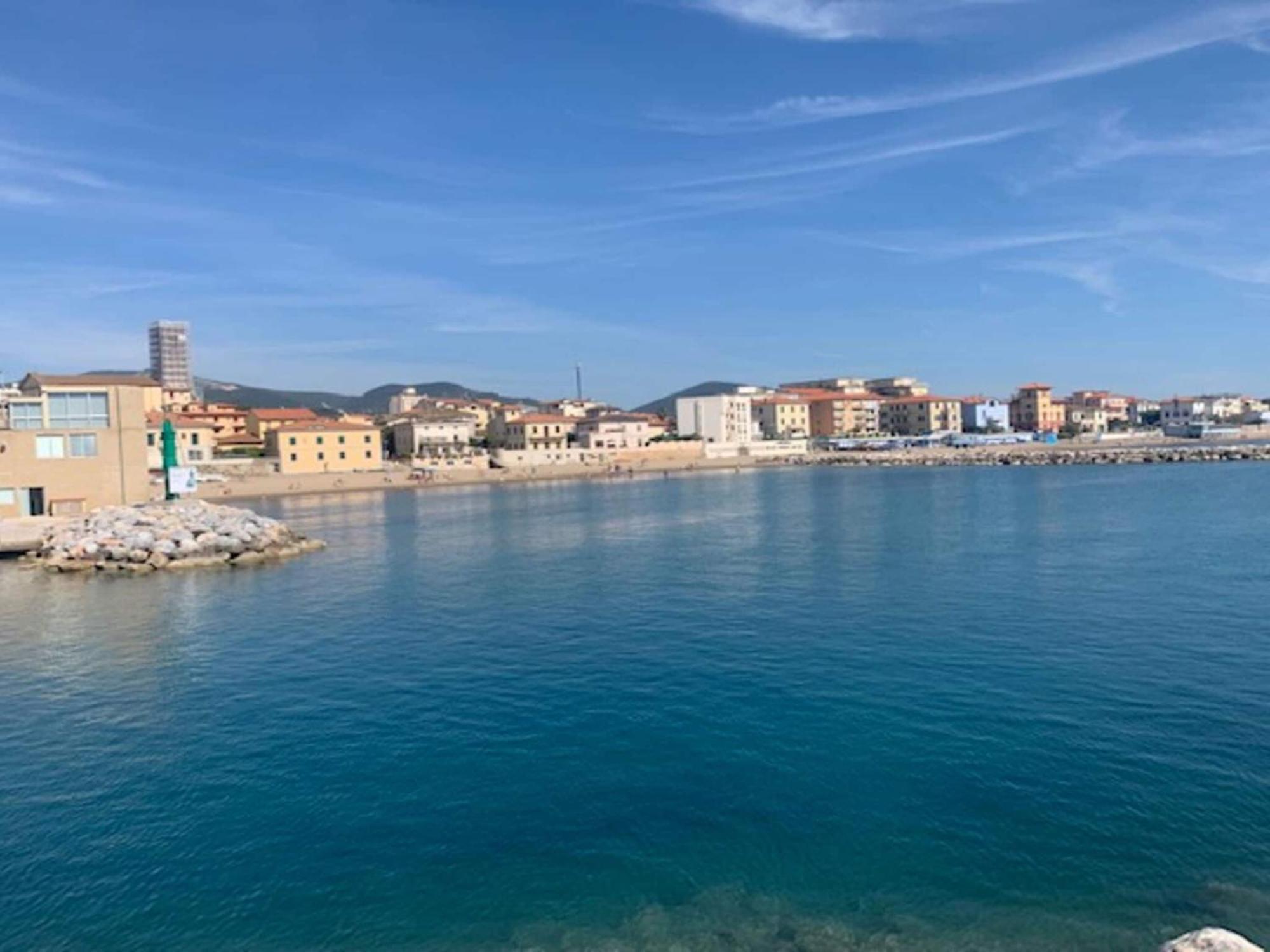 Elegant Apartment In San Vincenzo With A Sea View Zewnętrze zdjęcie